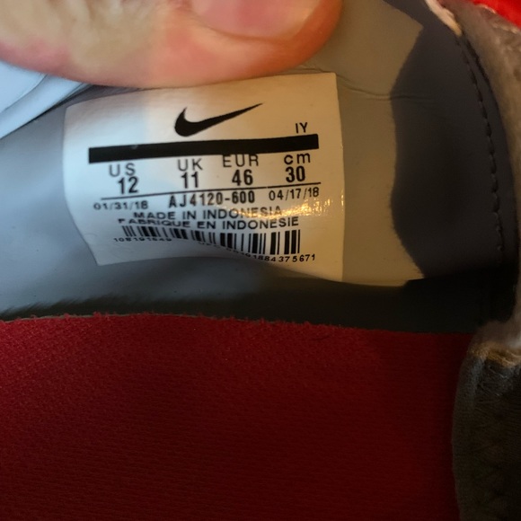 Nike Hypervenom - Picture 4 of 4